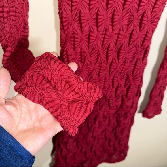 NWT MAEVE ANTHROPOLOGIE Long-Sleeve Scrunch Textured Mini holiday Dress wine XXS - Picture 14 of 15